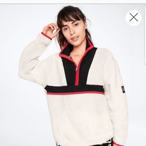 VS PINK EXCLUSIVE PULLOVER 1/4 ZIP SHERPA S